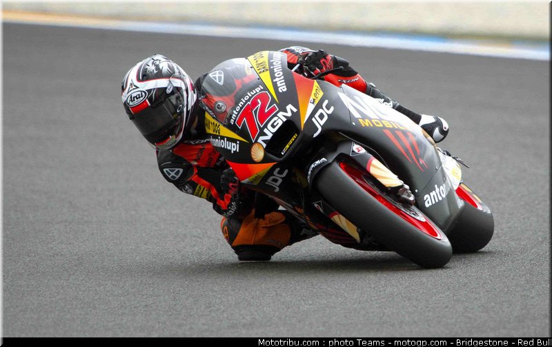 moto2_takahashi_0003_france_le_mans_2012