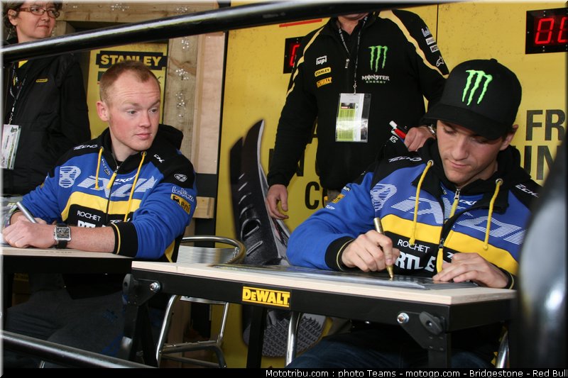 moto2_tech3_0001_france_le_mans_2012