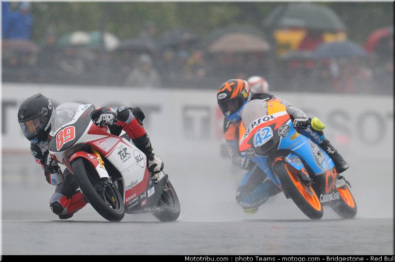 moto3_0022_france_le_mans_2012