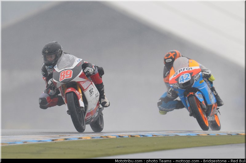 moto3_0023_france_le_mans_2012