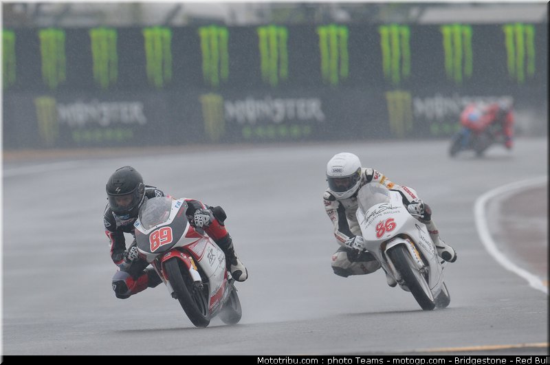 moto3_0024_france_le_mans_2012