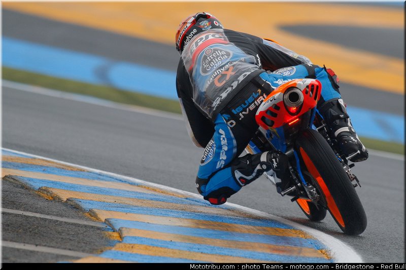 moto3_oliveira_0005_france_le_mans_2012