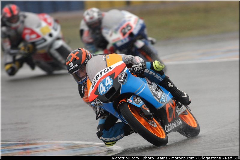 moto3_oliveira_0015_france_le_mans_2012