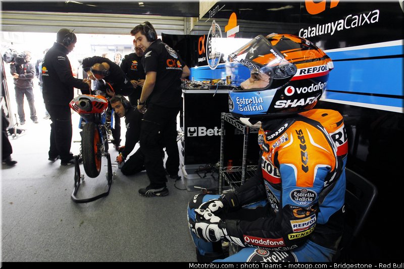 moto3_oliveira_0018_france_le_mans_2012