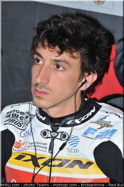moto3_rossi_0009_france_le_mans_2012
