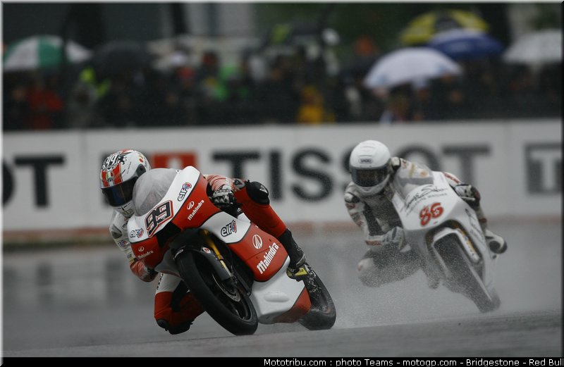 moto3_webb_0001_france_le_mans_2012