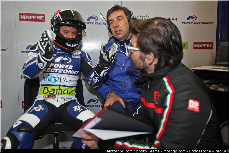 motogp_de_puniet_0001_france_le_mans_2012