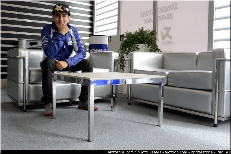motogp_lorenzo_0005_france_le_mans_2012