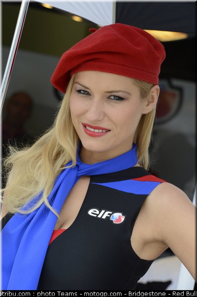 motogp_pitbabe_0003_france_le_mans_2012