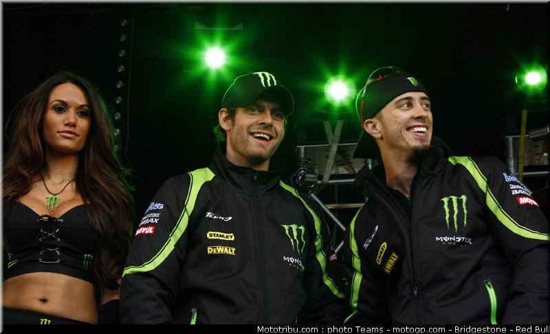 motogp_pitbabe_0018_france_le_mans_2012