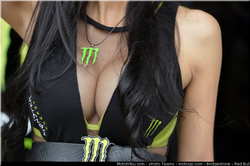motogp_pitbabe_0019_france_le_mans_2012