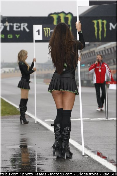 motogp_pitbabe_0057_france_le_mans_2012