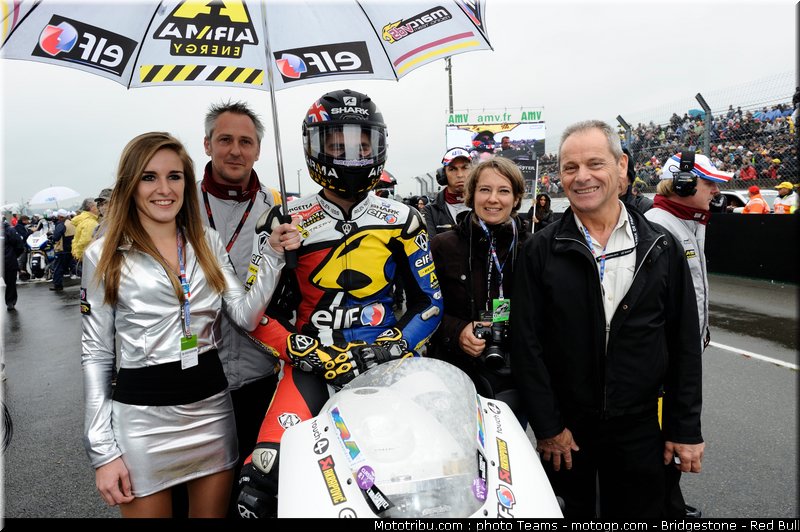 motogp_pitbabe_0068_france_le_mans_2012