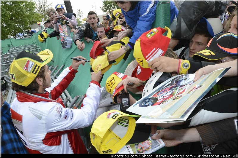 motogp_rossi_0021_france_le_mans_2012