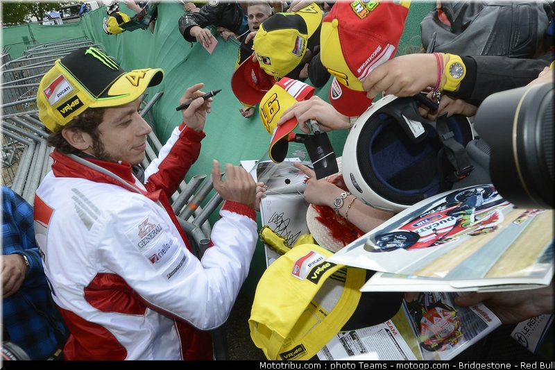 motogp_rossi_0022_france_le_mans_2012