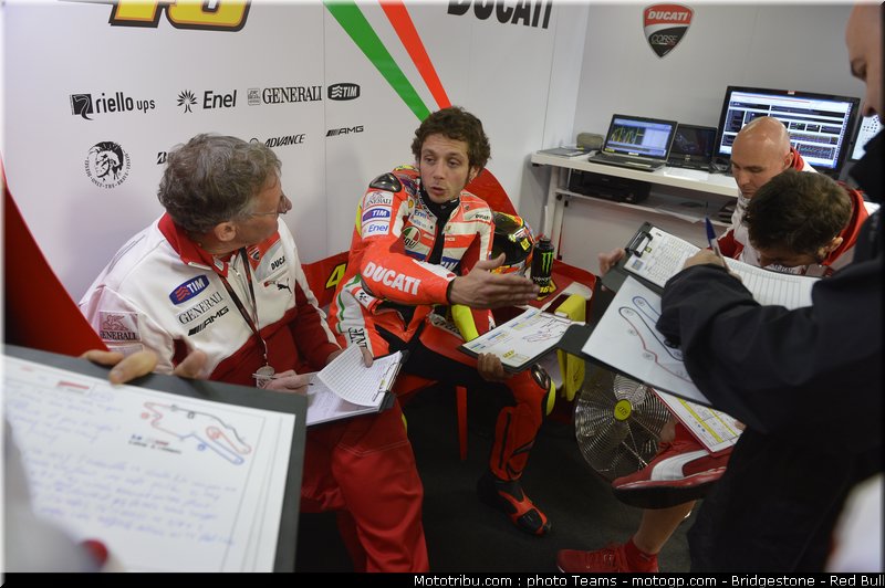 motogp_rossi_0023_france_le_mans_2012