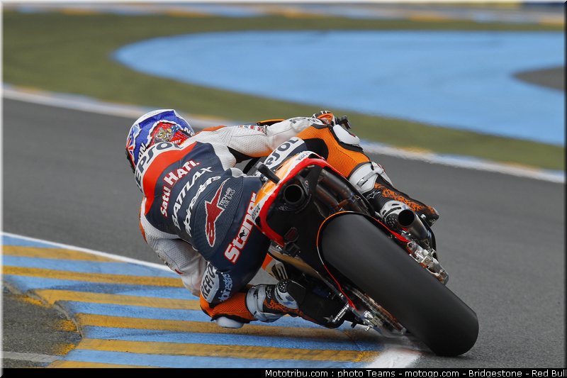 motogp_stoner_0019_france_le_mans_2012
