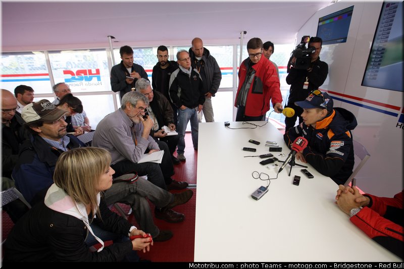 motogp_stoner_0027_france_le_mans_2012