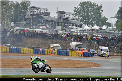 moto2_aegerter_0020_france_le_mans_2012.jpg