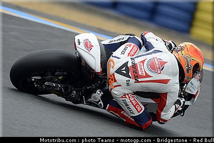 moto2_rea_0014_france_le_mans_2012.jpg