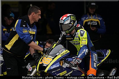 moto2_smith_0014_france_le_mans_2012.jpg