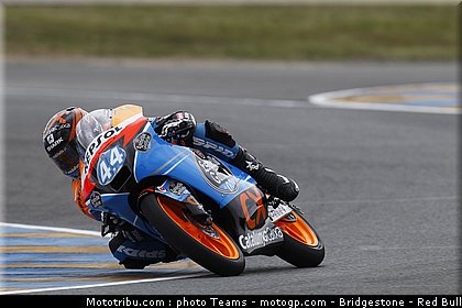 moto3_oliveira_0010_france_le_mans_2012.jpg