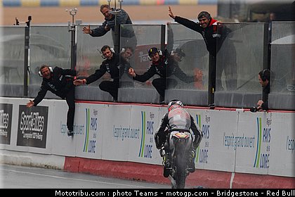 moto3_rossi_0002_france_le_mans_2012.jpg