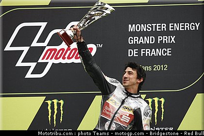 moto3_rossi_0018_france_le_mans_2012.jpg