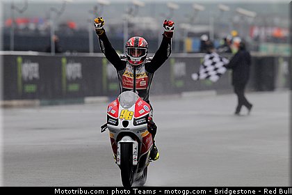moto3_rossi_0019_france_le_mans_2012.jpg