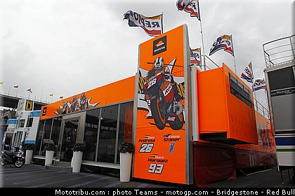 motogp_ambiance_0005_france_le_mans_2012.jpg