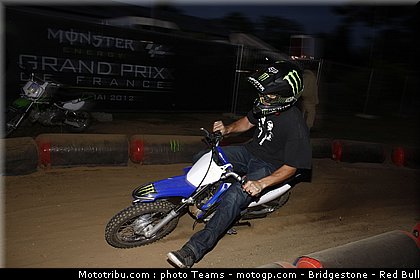 motogp_ambiance_0015_france_le_mans_2012.jpg
