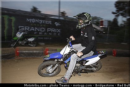 motogp_ambiance_0020_france_le_mans_2012.jpg