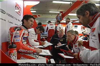 motogp_hayden_0004_france_le_mans_2012.jpg