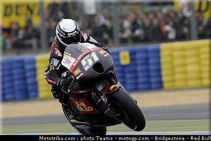 motogp_pirro_0010_france_le_mans_2012.jpg