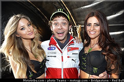 motogp_pitbabe_0022_france_le_mans_2012.jpg