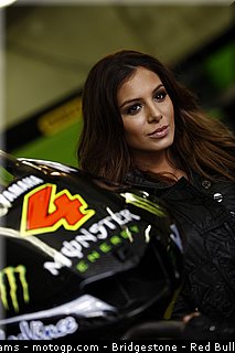 motogp_pitbabe_0039_france_le_mans_2012.jpg