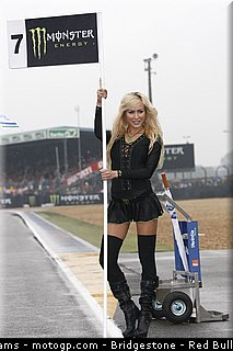 motogp_pitbabe_0056_france_le_mans_2012.jpg