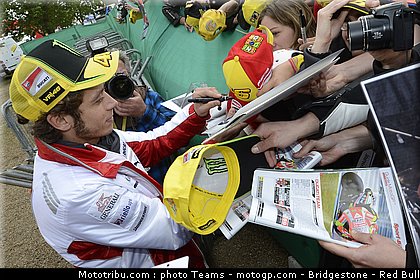 motogp_rossi_0024_france_le_mans_2012.jpg