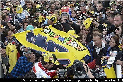 motogp_rossi_0025_france_le_mans_2012.jpg