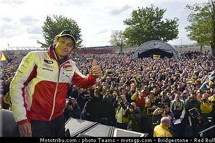 motogp_rossi_0027_france_le_mans_2012.jpg
