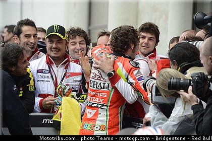 motogp_rossi_0051_france_le_mans_2012.jpg