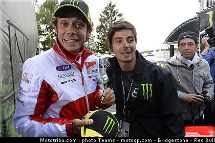 motogp_rossi_0060_france_le_mans_2012.jpg