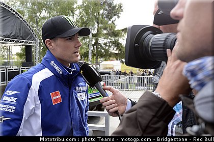 motogp_spies_0001_france_le_mans_2012.jpg