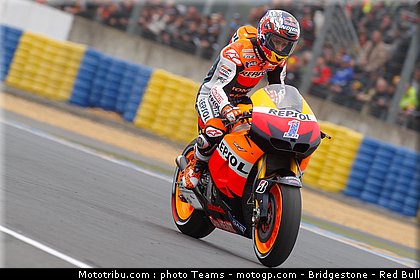 motogp_stoner_0004_france_le_mans_2012.jpg