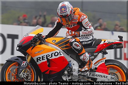motogp_stoner_0014_france_le_mans_2012.jpg