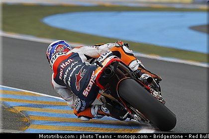 motogp_stoner_0019_france_le_mans_2012.jpg