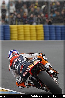 motogp_stoner_0020_france_le_mans_2012.jpg