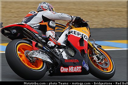 motogp_stoner_0021_france_le_mans_2012.jpg