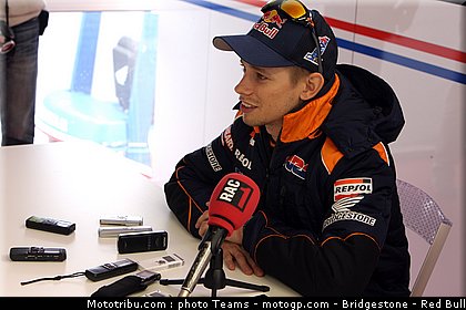motogp_stoner_0026_france_le_mans_2012.jpg