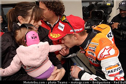motogp_stoner_0031_france_le_mans_2012.jpg